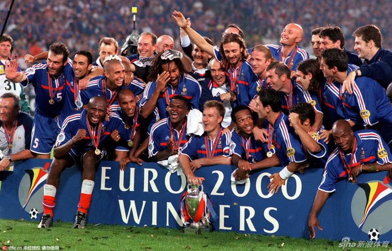 二零零四年欧洲杯（二零零四年欧洲杯的举办国是哪里）