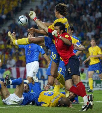 04欧洲杯意大利进球（2004欧洲杯意大利11瑞典）