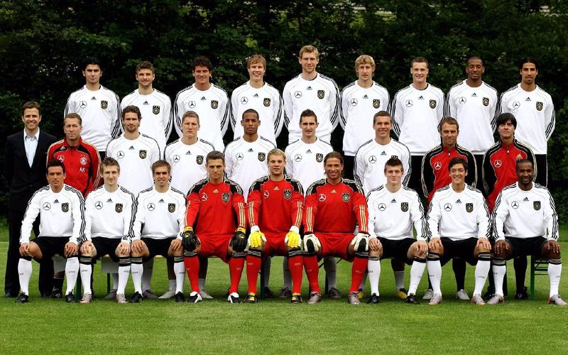 2000欧洲杯德国生活（2000年欧洲杯德国队主力阵容）