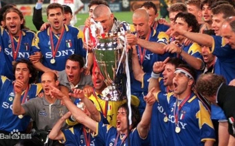 96欧洲杯总决赛（九六欧洲杯决赛）