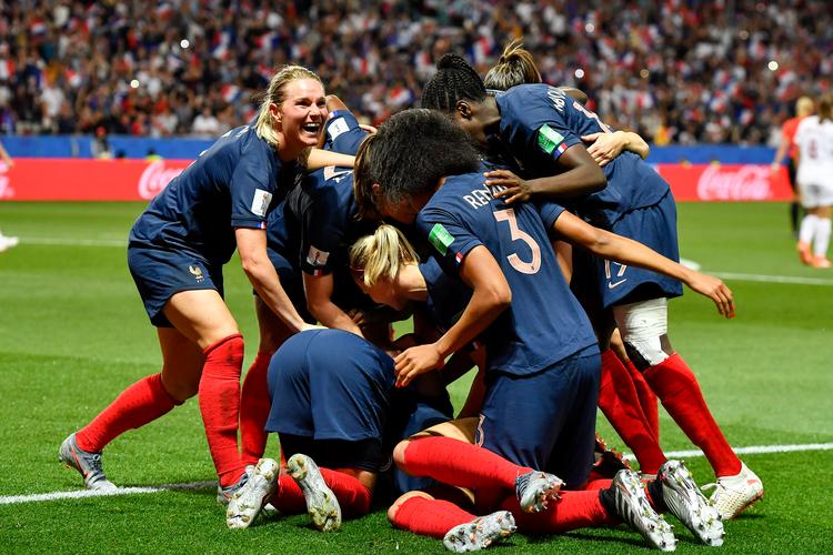 女足欧洲杯现场气氛（女足欧洲杯2022）