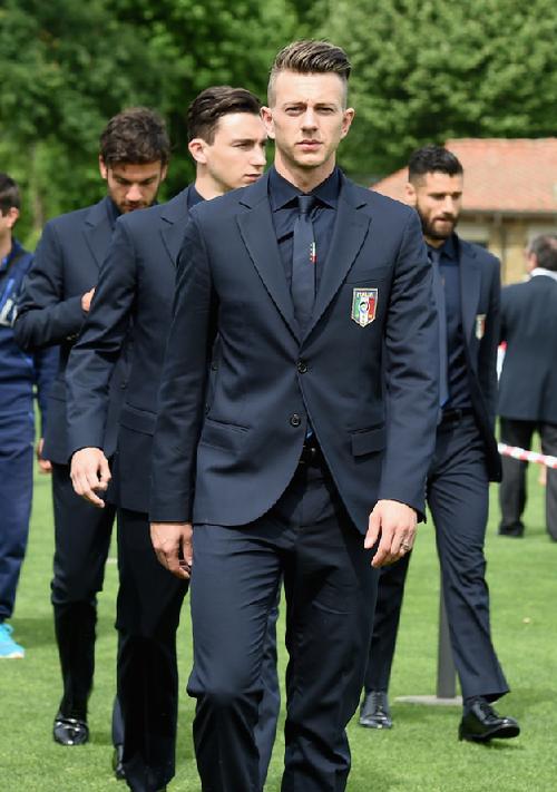 意大利2016欧洲杯帅哥（意大利2016欧洲杯帅哥球员）